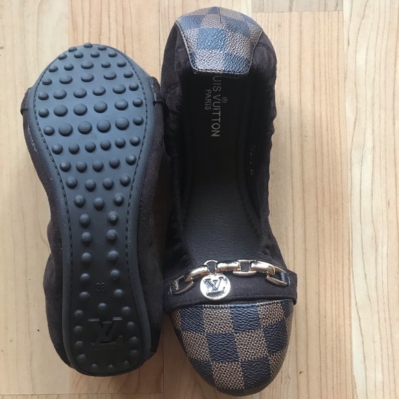 Louis Vuitton designer flats - Picture 5 of 5
